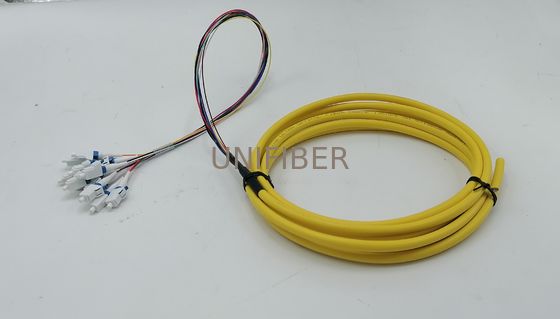 1.5m (5ft) Pigtail de fibra LC UPC 12 Fibras OS2 Modo único 0.9mm Fanout Amarillo